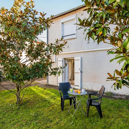 Apartment Le Cocon Ruthenois - Climatisation, Wifi, Netflix & Jardin